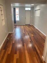 117 S Wolfe St in Baltimore, MD - Foto de edificio - Building Photo