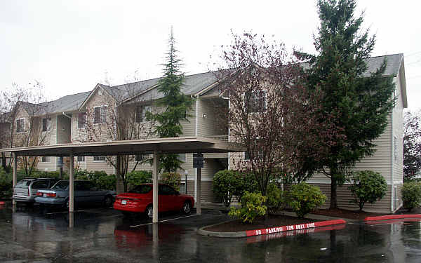 Sunrise Ridge Apartments in Everett, WA - Building Photo - Building Photo