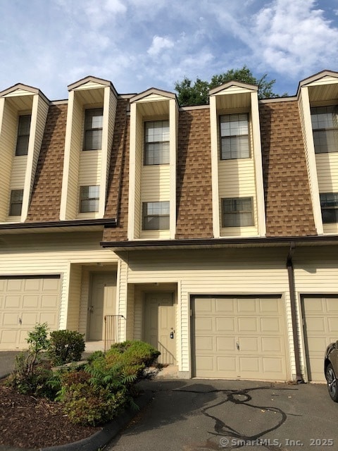 36 N Mountain Rd in New Britain, CT - Building Photo - Building Photo