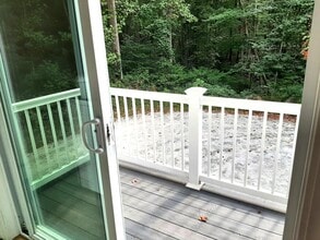 27 N Main St in Essex, CT - Building Photo - Building Photo