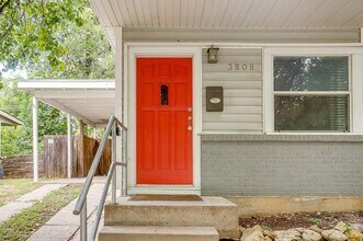 3808 Bryce Ave in Fort Worth, TX - Building Photo - Building Photo