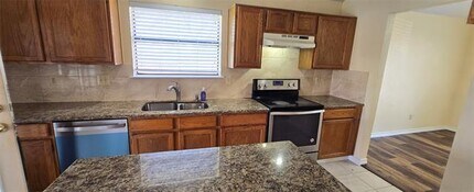 2312 Dawn Ct in Fort Worth, TX - Building Photo - Building Photo