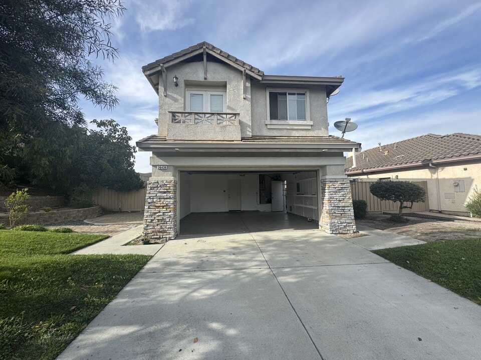 26438 Honor Ln in Salinas, CA - Building Photo