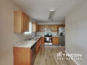 3591 River Mill Ct in Ellenwood, GA - Building Photo - Building Photo