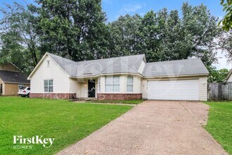 6894 Rockbrook Dr in Memphis, TN - Building Photo - Building Photo