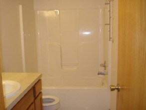 12178 Yancy St NE in Minneapolis, MN - Building Photo - Building Photo