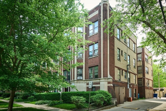 property at 1112 Grove St
