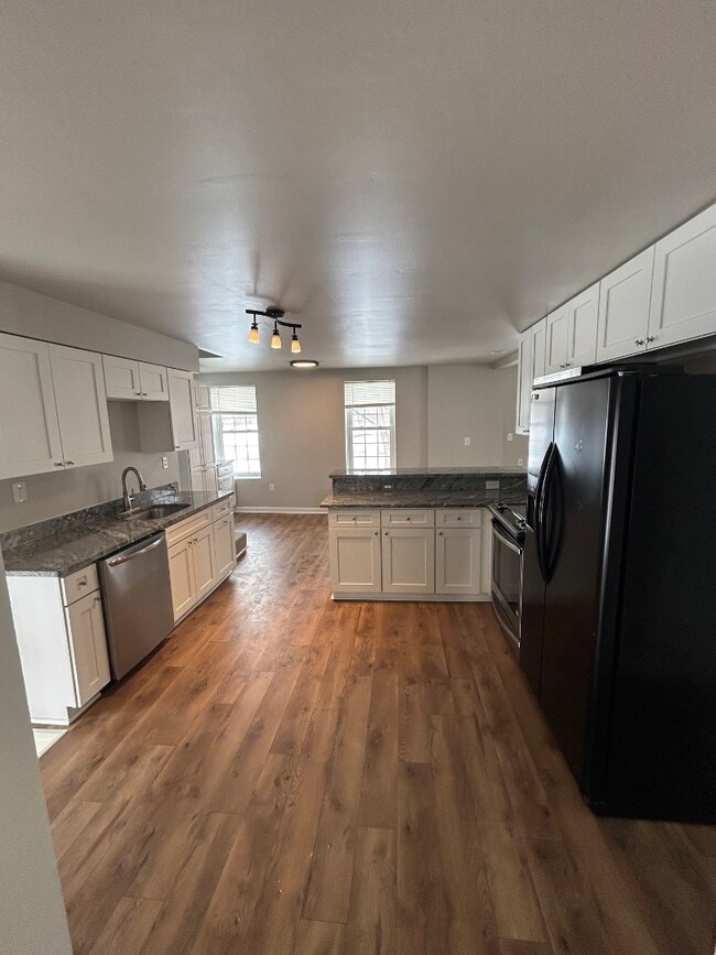 property at 7030 Front River Rd