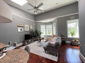 1811 8th St NW in Washington, DC - Building Photo