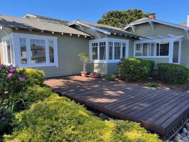 911 Shell Ave in Pacific Grove, CA - Building Photo
