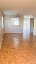 7820 NW 7th St in Pembroke Pines, FL - Building Photo - Building Photo