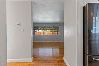 2825 Westchester Ln in Modesto, CA - Building Photo - Building Photo