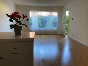 1418 12th St in Santa Monica, CA - Building Photo - Building Photo
