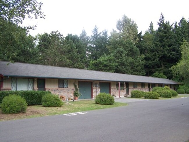 property at 5484 Bel W Dr