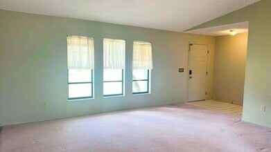 3178 Village Park Dr in Melbourne, FL - Building Photo - Building Photo