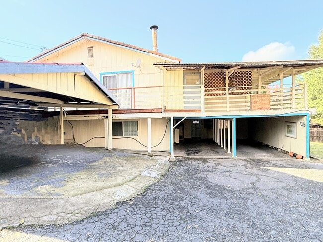 property at 282 W St Charles St