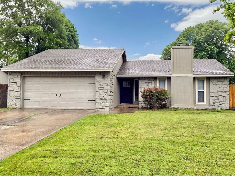 11473 S Emerson Pl in Jenks, OK - Building Photo