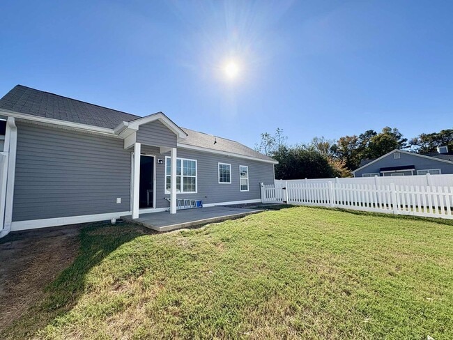 1933 Sapphire Rd in Rocky Mount, NC - Building Photo - Building Photo