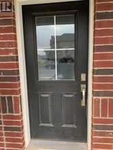 12 Haney Dr in Thorold, ON - Building Photo - Building Photo