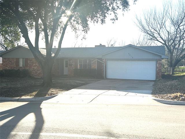 6616 Trailwood Dr in Forest Hill, TX - Building Photo