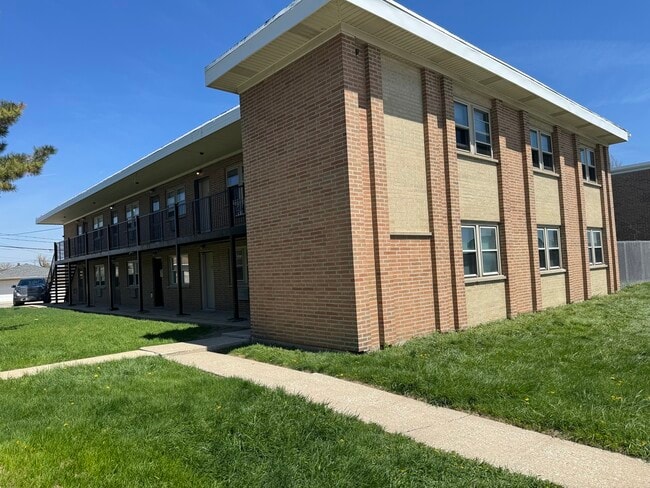 property at 5508 W 55th St