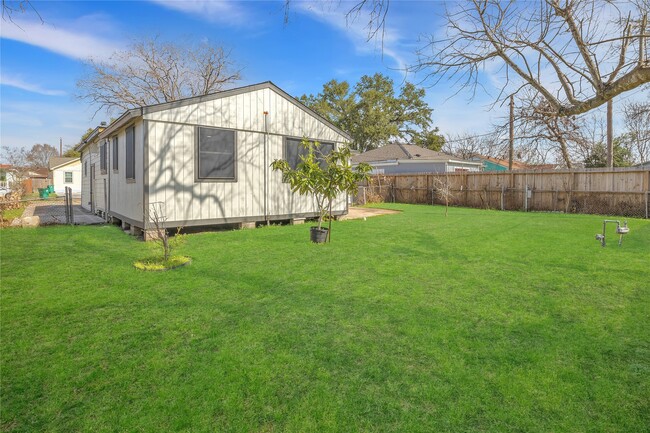 510 Willow St in Pasadena, TX - Building Photo - Building Photo