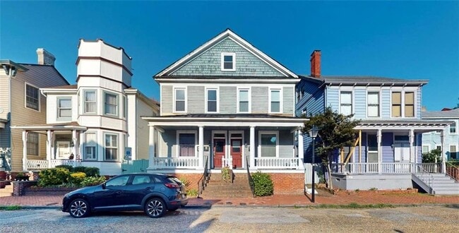 property at 411 Dinwiddie St