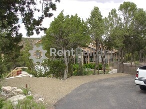 83 Lagarto Rd in Tijeras, NM - Building Photo - Building Photo