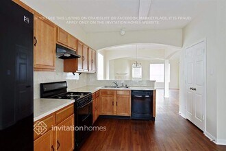 3807 Liberty Square Trail, Unit 1238 in Fresno, TX - Foto de edificio - Building Photo