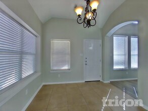 11119 Maidenfair Dr in Tomball, TX - Building Photo - Building Photo