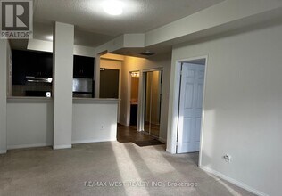 5170 Winston Churchill Blvd in Mississauga, ON - Building Photo - Building Photo