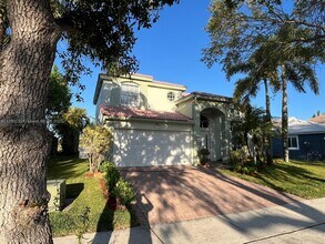 1571 NW 132nd Ave in Pembroke Pines, FL - Building Photo - Building Photo