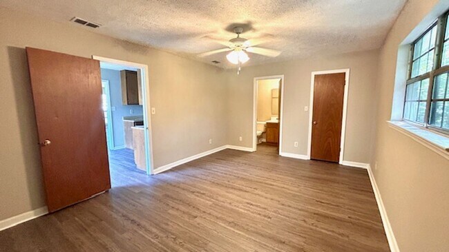 property at 5 Conifer Ring