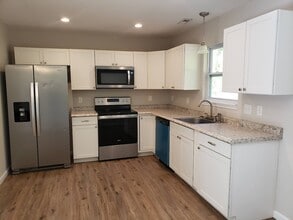 800 Smith Grove Rd in Easley, SC - Building Photo - Building Photo