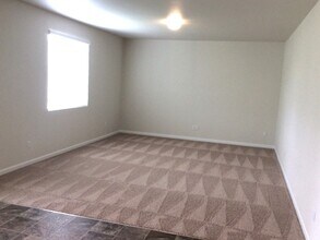 348 Lolo Trail Ave in Woodland, WA - Building Photo - Building Photo