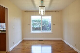 6150 Heathercreek Way in San Jose, CA - Building Photo - Building Photo