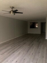 2825 SW 22nd Ave, Unit 205 in Delray Beach, FL - Building Photo - Building Photo