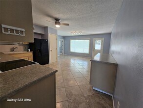 2263 Americus Blvd E in Clearwater, FL - Foto de edificio - Building Photo