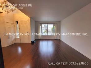 11030 SW Adele Dr in Portland, OR - Building Photo - Building Photo