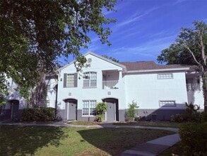 4328 S Kirkman Rd in Orlando, FL - Foto de edificio - Building Photo