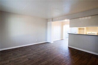 2506 Manor Cir in Austin, TX - Building Photo - Building Photo