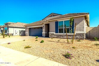 37668 W San Alvarez Ave in Maricopa, AZ - Building Photo - Building Photo