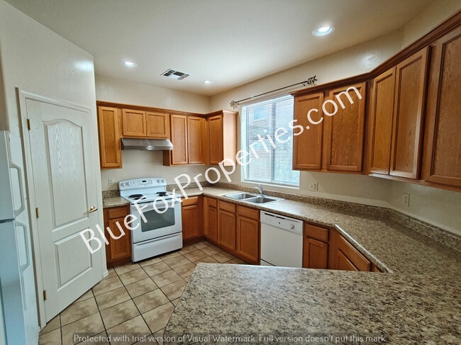 2229 W Morning Dream Ln in Tucson, AZ - Building Photo - Building Photo