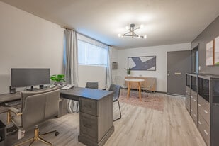 Candlewyck Apartments