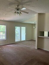 719 Melba Ct in Wilmington, NC - Building Photo - Building Photo
