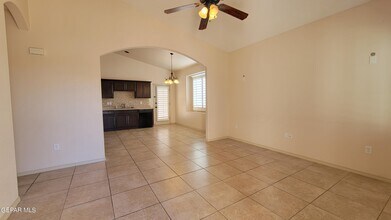 14281 Gil Reyes Dr in El Paso, TX - Building Photo - Building Photo