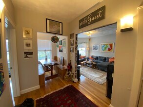 1433 Cambridge St, Unit 1 in Cambridge, MA - Building Photo - Building Photo