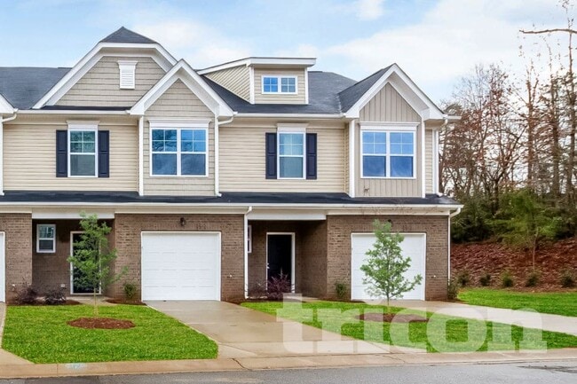 2075 Aragon Lane in Gastonia, NC - Building Photo - Building Photo