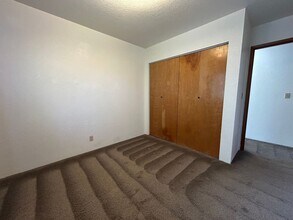 1868 NE Foothill Blvd in Grants Pass, OR - Building Photo - Building Photo