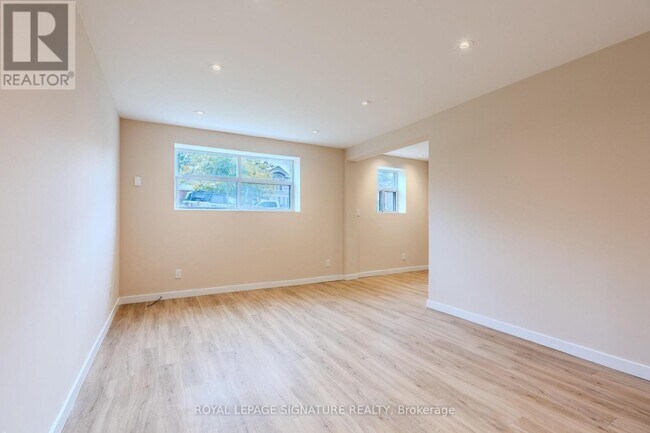 1 Hassard Ave in Toronto, ON - Building Photo - Building Photo